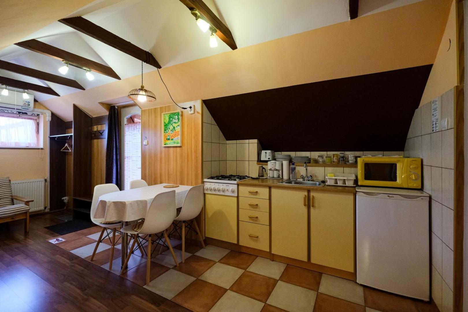 4 Evszak Apartman Jula Exterior foto